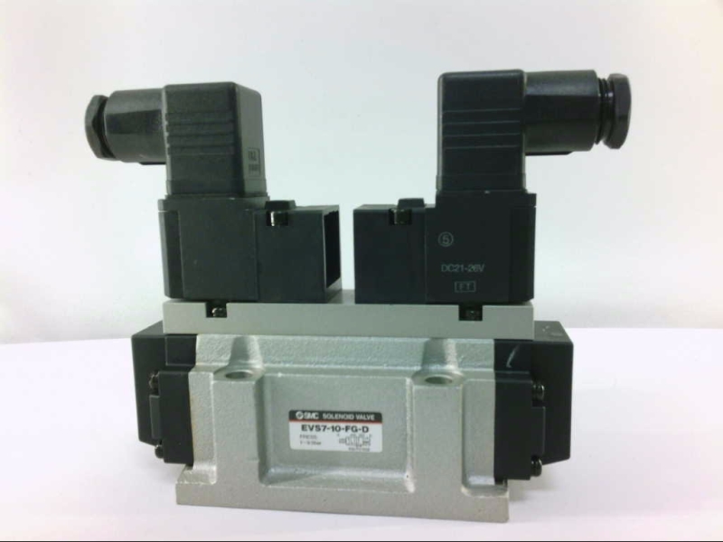 SMC EVS7-10-FG-D-9-R