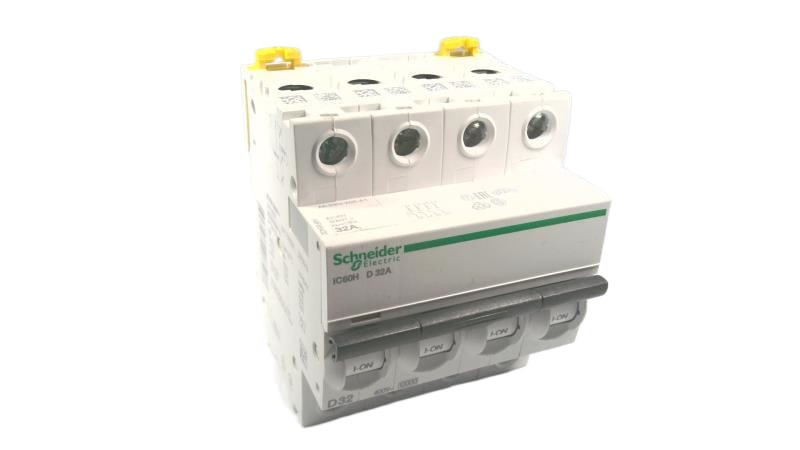 A9F85432 by SCHNEIDER ELECTRIC