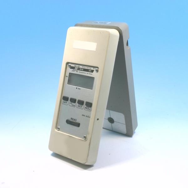 X-RITE 341