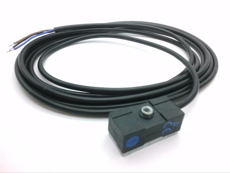 FESTO SMTO-1-NS-K-LED-24-C