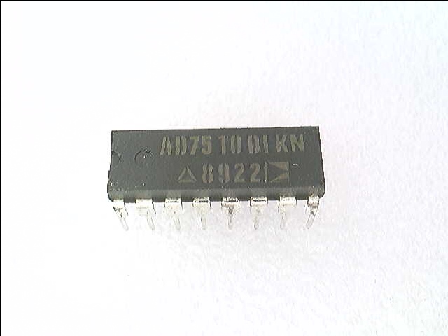 ANALOG DEVICES AD7510DIKNZ