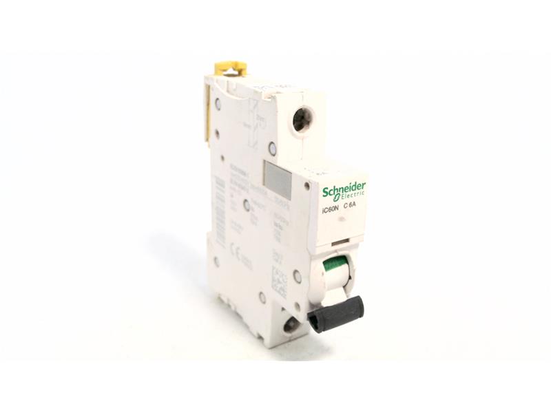 SCHNEIDER ELECTRIC A9F77106
