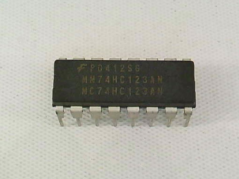 ON SEMICONDUCTOR MM74HC123AN