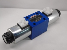 BOSCH 4WE10J33/CW100N9K4