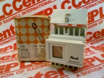 UNIVERSAL FLASH CONTROLS 21806