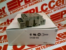 CARLTON BATES 78040064222